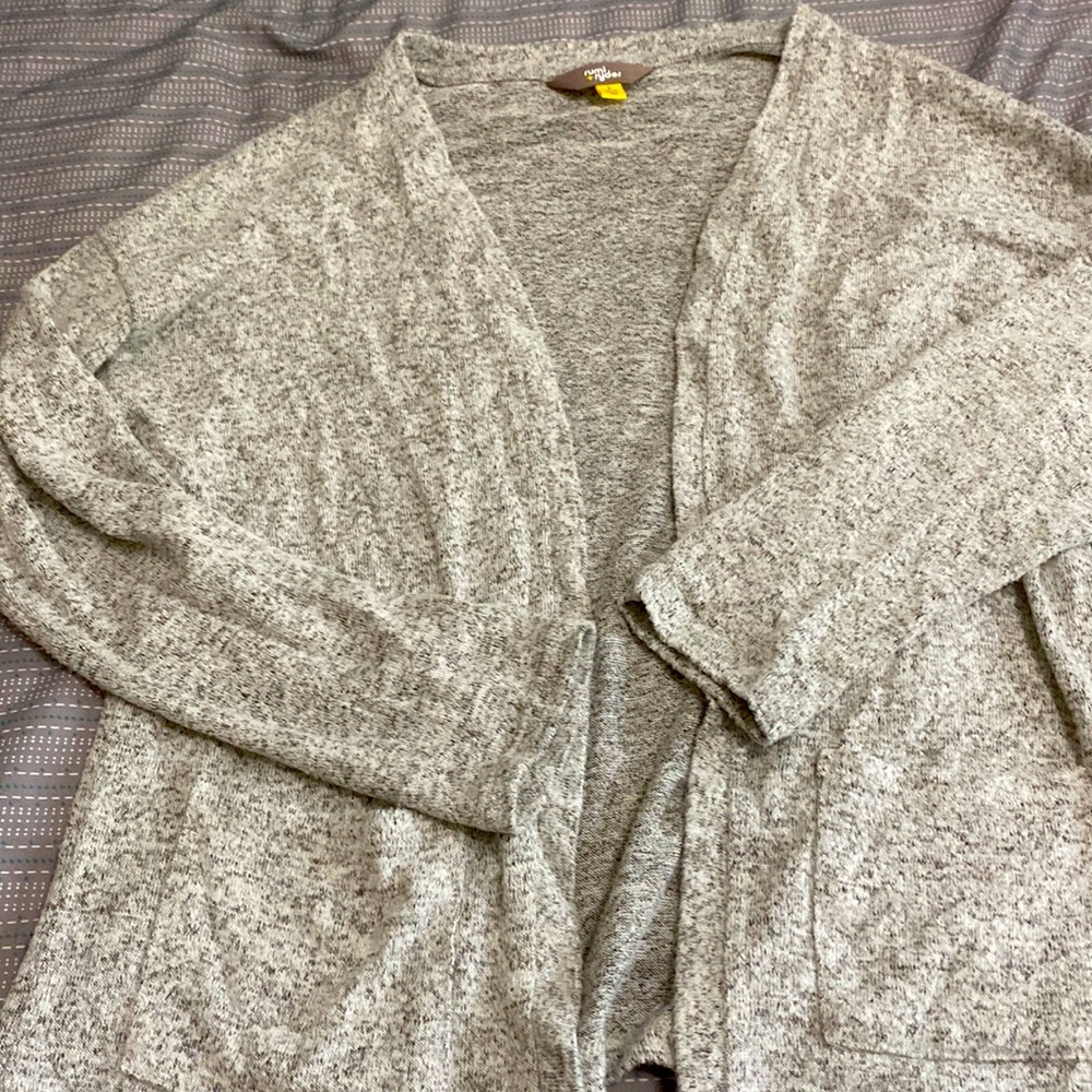 Girls oversize cardigan size large